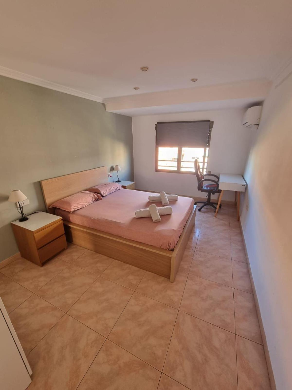 Cozy & Bright Flat At The Entrance Of Old Valencia Διαμέρισμα Εξωτερικό φωτογραφία