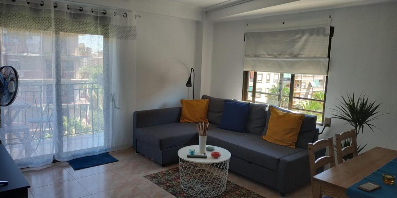 Cozy & Bright Flat At The Entrance Of Old Valencia Διαμέρισμα Εξωτερικό φωτογραφία